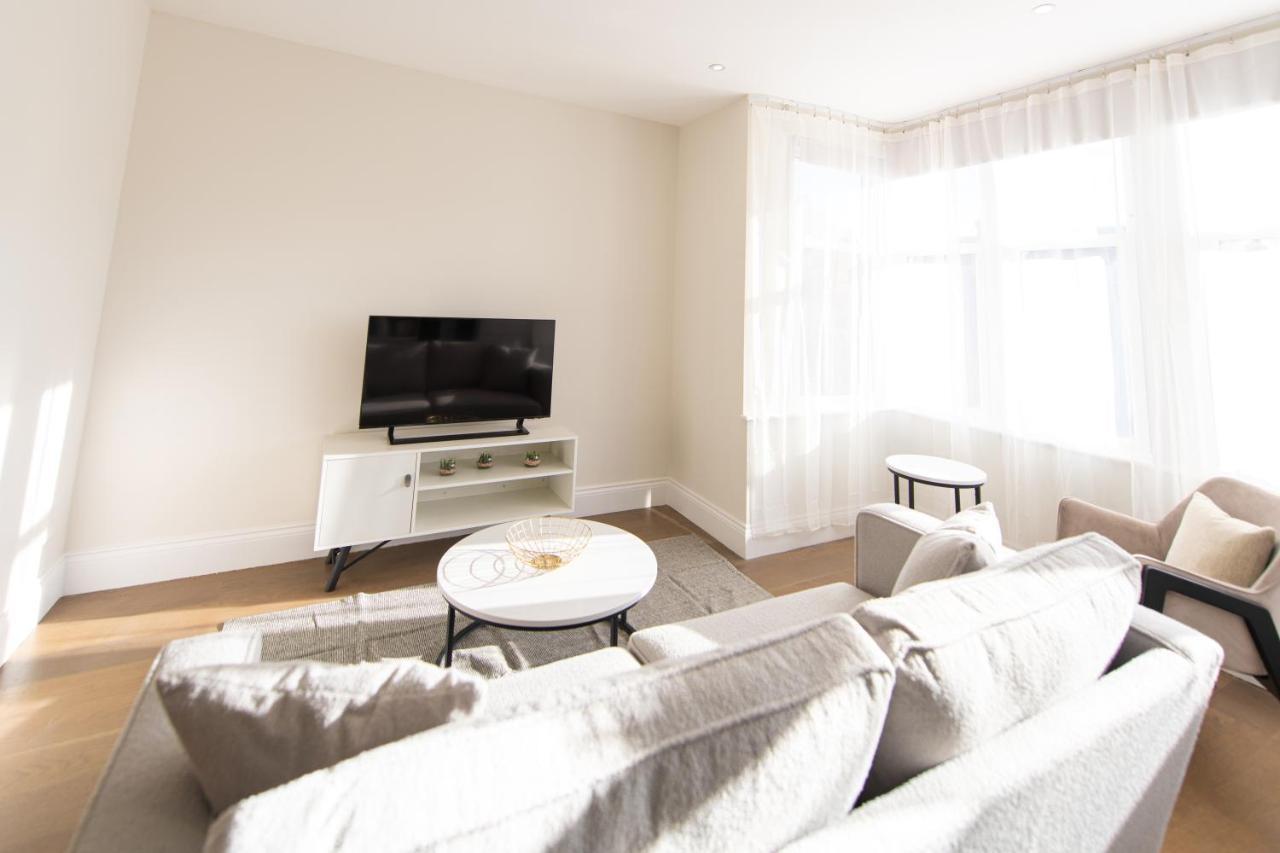 Ealing Residency Aparthotel Londra Exterior foto