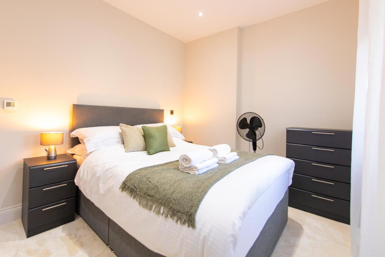 Ealing Residency Aparthotel Londra Exterior foto