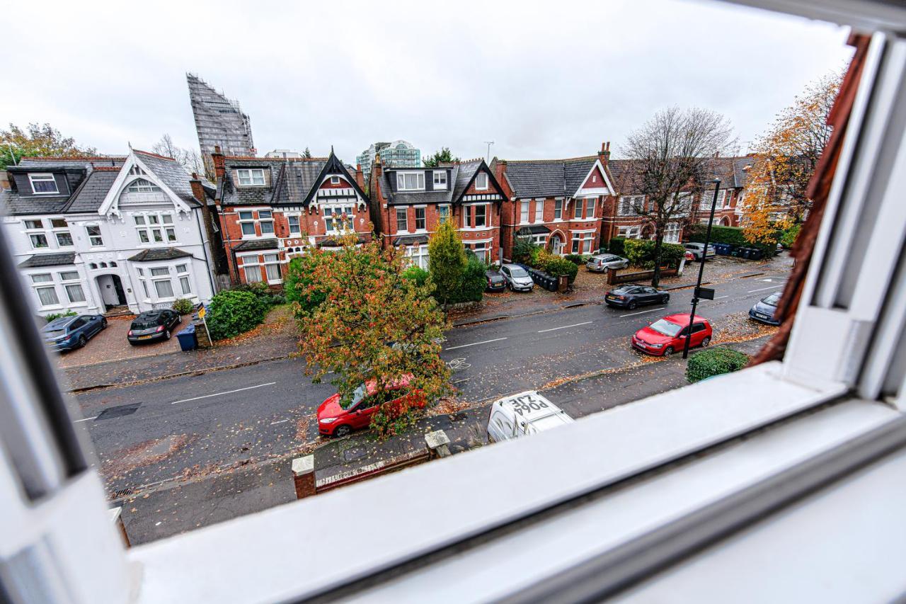 Ealing Residency Aparthotel Londra Exterior foto