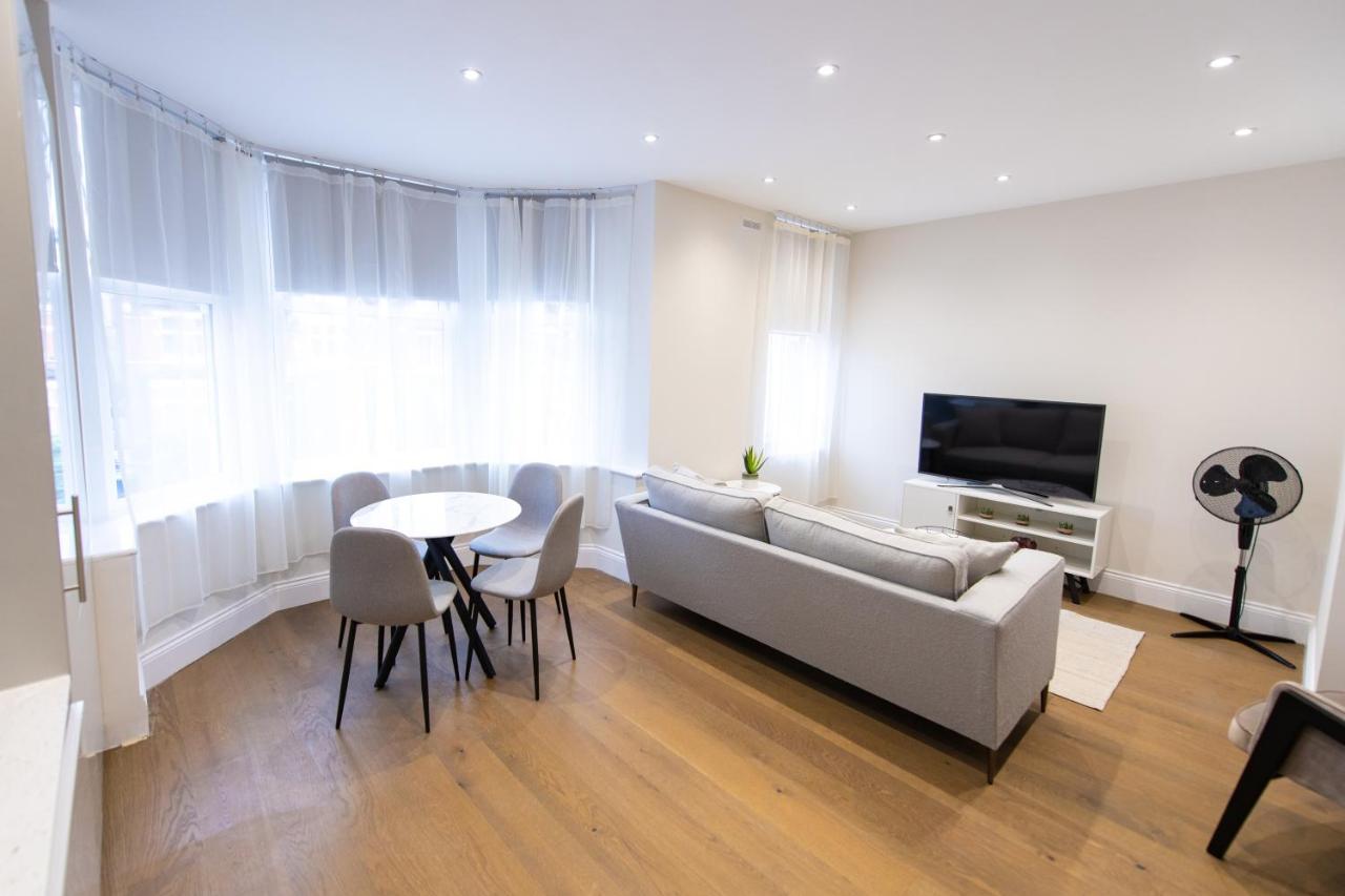 Ealing Residency Aparthotel Londra Exterior foto
