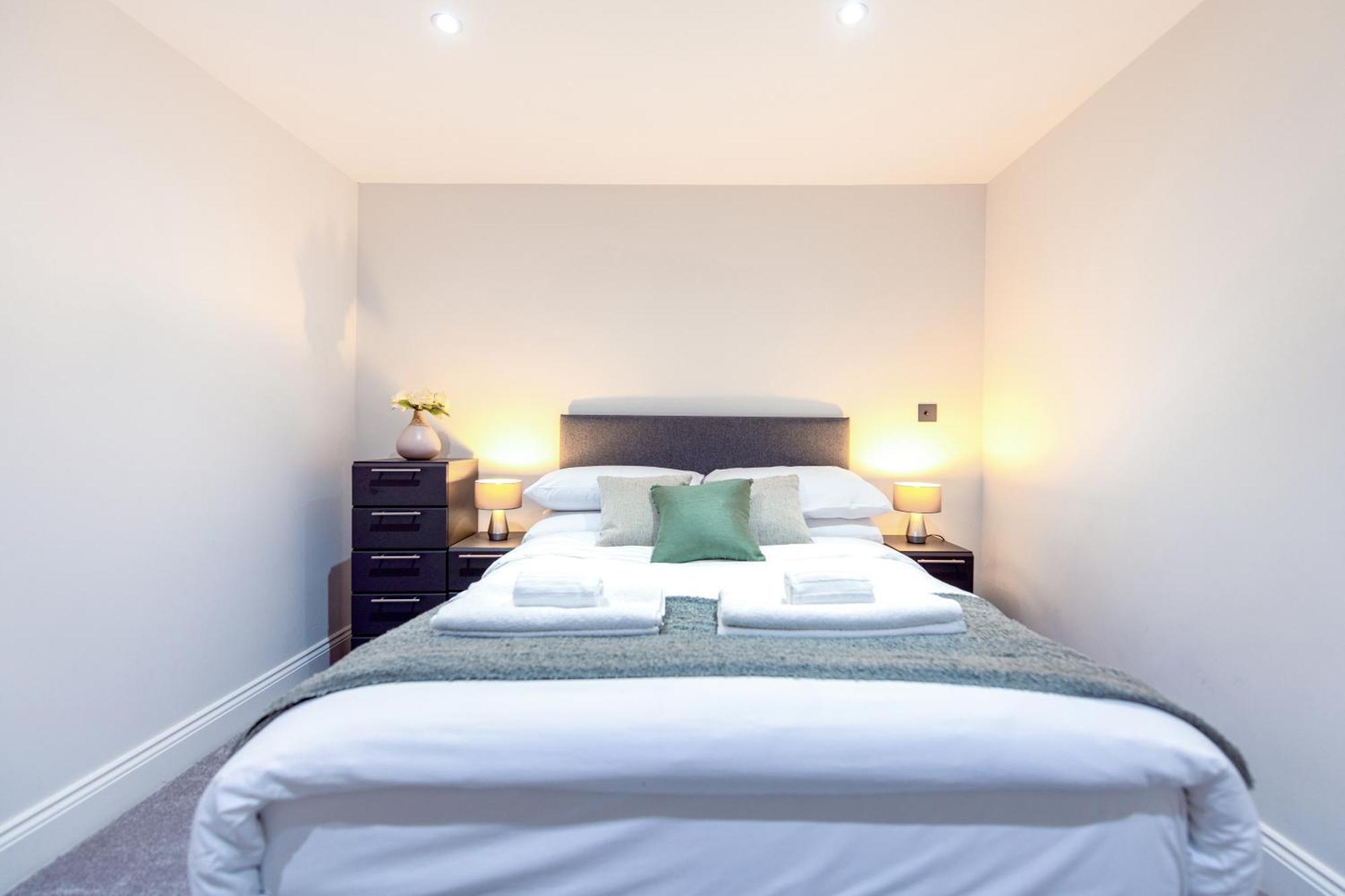 Ealing Residency Aparthotel Londra Exterior foto