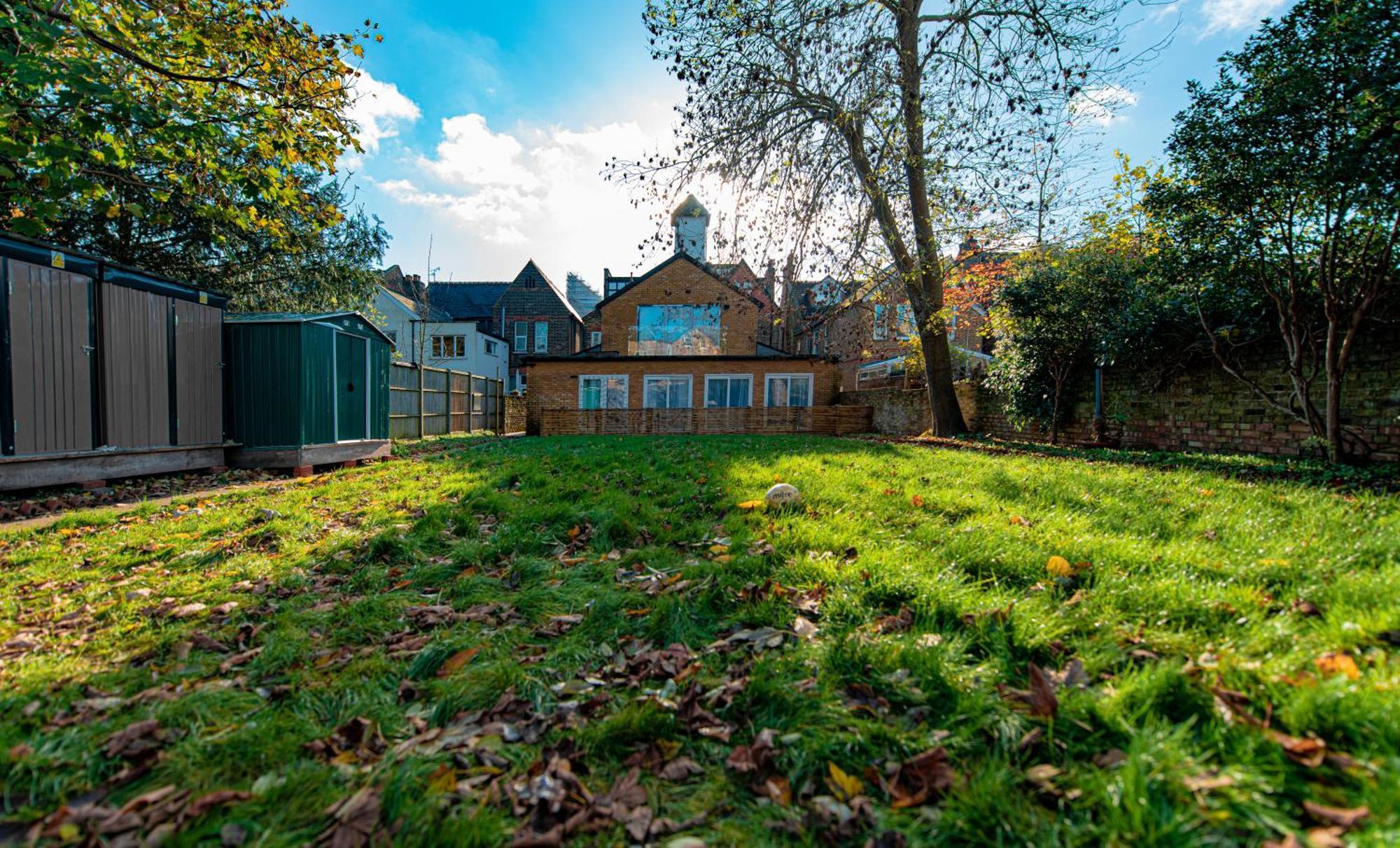 Ealing Residency Aparthotel Londra Exterior foto